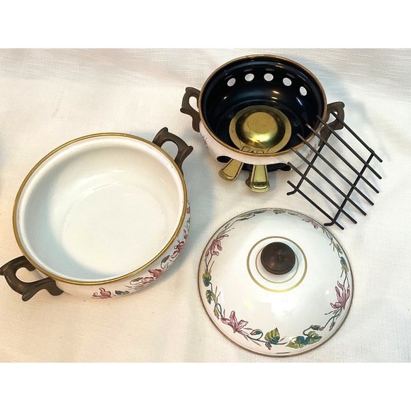 Vintage Fondue Pot With Burner Beautiful Floral Pattern Collectable Enamelware - Picture 4 of 15